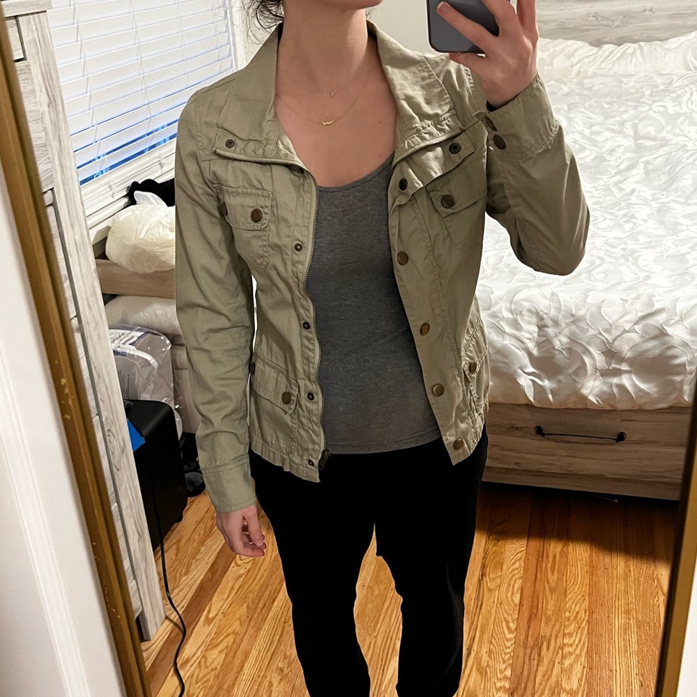 Lightweight stylish jacket